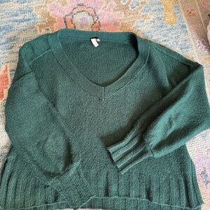 Pilcro green sweater